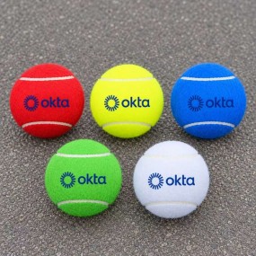 Farbige Tennisbälle mit Logo bedrucken lassen