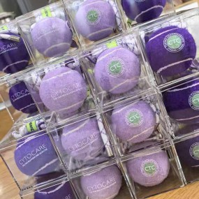 Tennisbälle bedrucken lassen – Kleine & große Mengen fü...