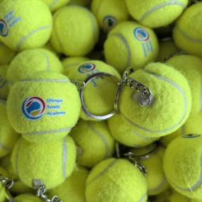 Tennisball Schlüsselanhänger bedrucken lassen – mit Fir...