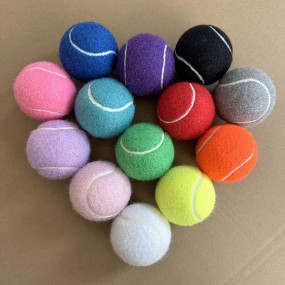 Tennisbälle bedrucken lassen mit Logo